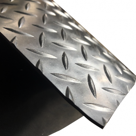 Tapis caoutchouc gaufré 3 mm : rouleau antidérapant, protège le sol en toute sécurité